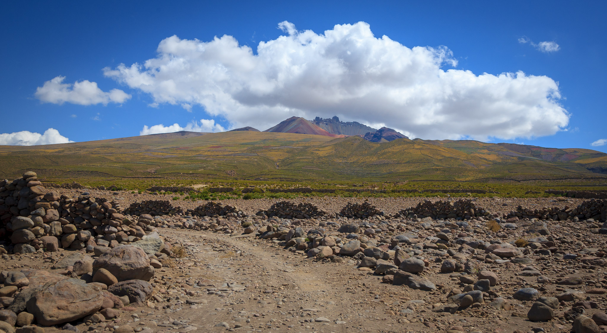 Road from Coquesa up flanks of Volcan Tunupa to Coquesa Cave