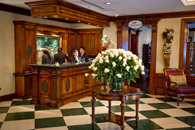 Quito Hotel Plaza Grande's lobby – Ecuador is a huge exporter of roses