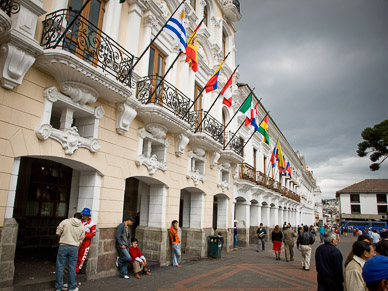 Center of old town Quito, Plaza Grande