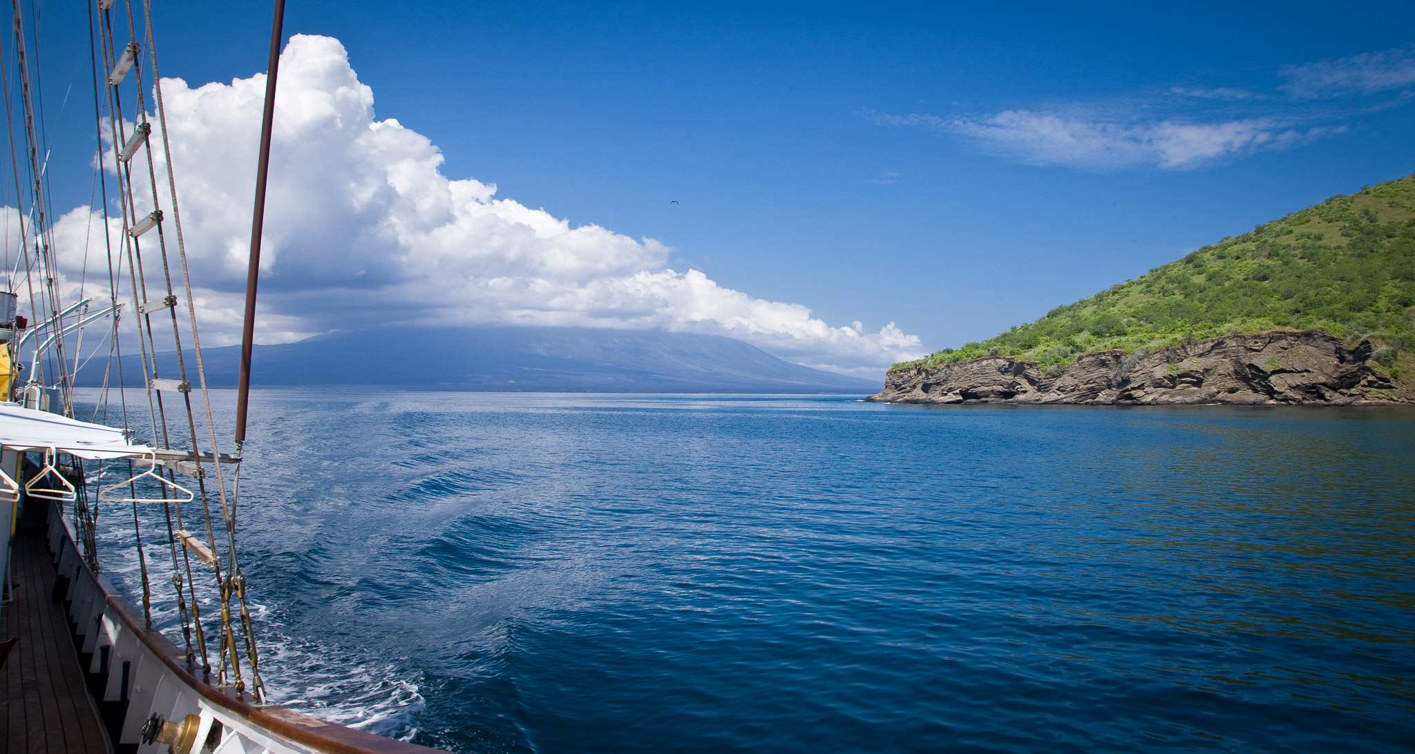 Entering Tagus Cove, Isla Isabella