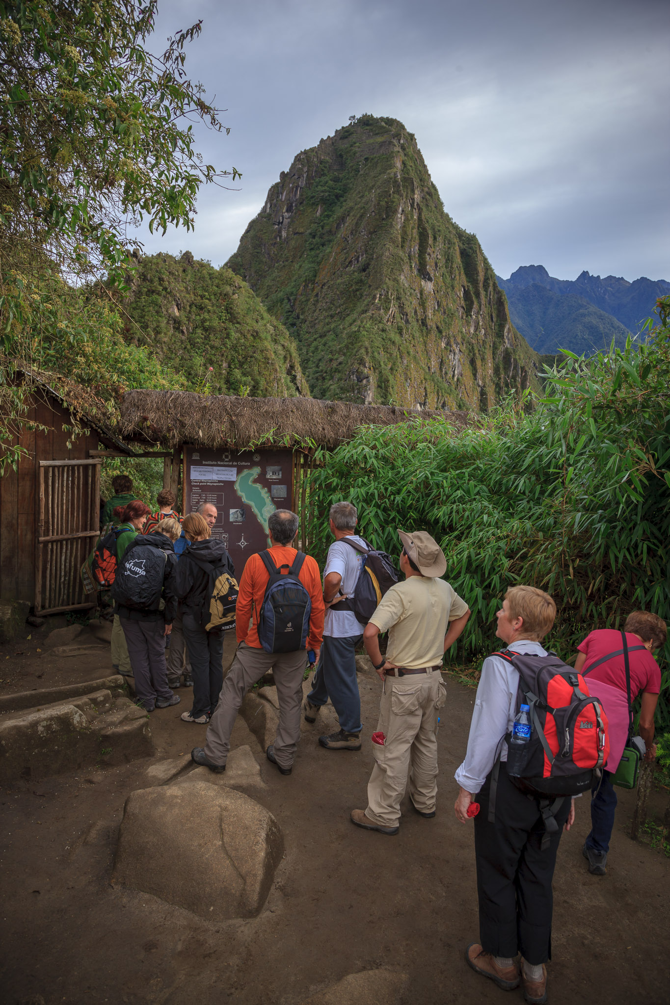 Waiting to enter trail to Wayna Picchu (300 max. persons per day)