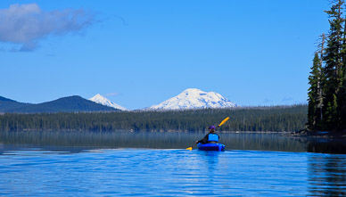 Kayaking on Waldo Lake
