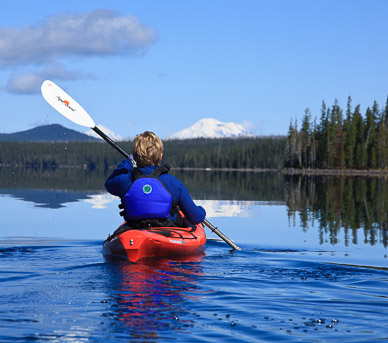 Kayaking on Waldo Lake
