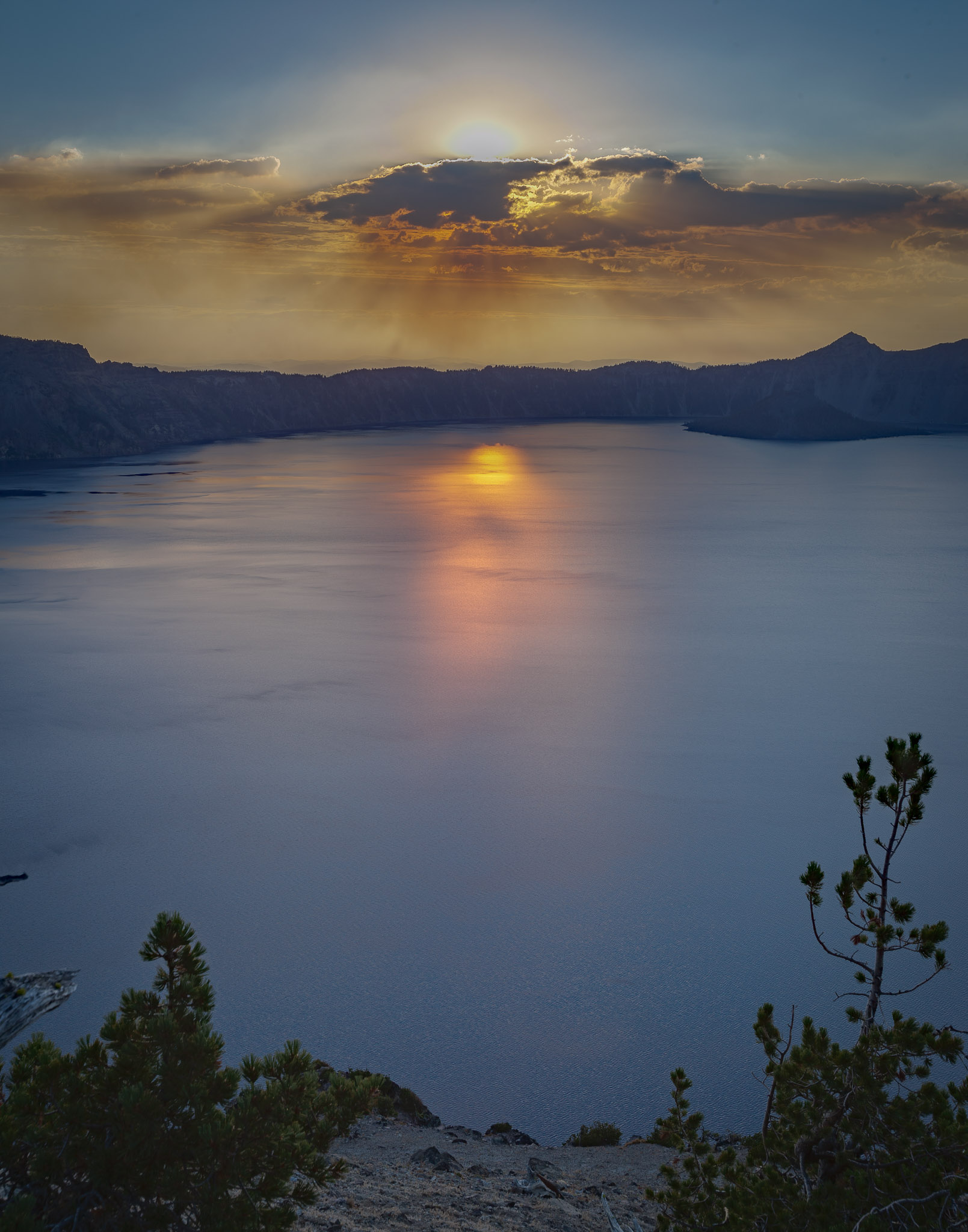 Crater Lake Sunset (through forest fire smoke)