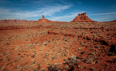 Sitting Hen & Rooster Buttes, Valley of the Gods