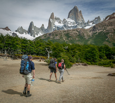 Hiking near Campamento Poincenot