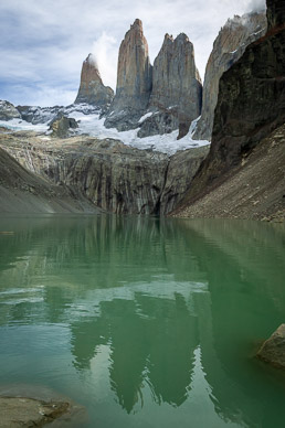 Base Las Torres & Torres del Paine