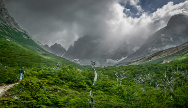 Valle del Frances – spitting rain (only day that weather really reduced views)