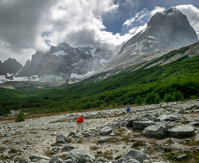 Climb up into Valle del Frances