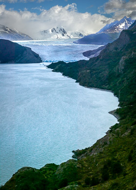 Glaciar & Lago Grey