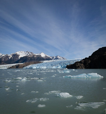 Glaciar & Lago Grey