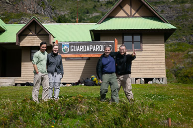 Ranger Caesar, Martha, Rick & Alex at Lago Grey Guarderia