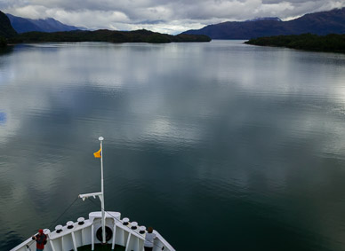 Cruising Chile's inland waterways