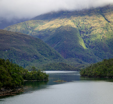 Cruising Chile's inland waterways