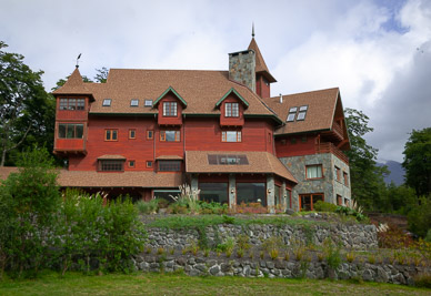 Hotel & Resort Petrohue