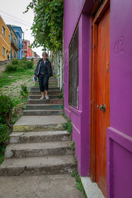 Incredibly steep Valparaiso streets