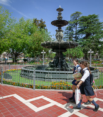 Maipu plaza