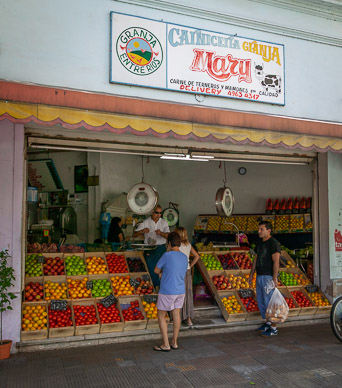Buenos Aires market
