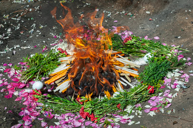 More Mayan ritual on hillside above town