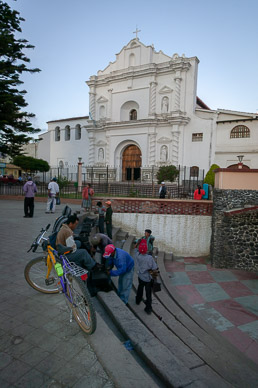 Shoe shiners waiting for church goers