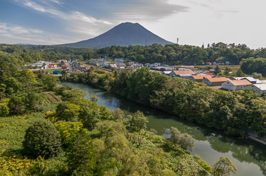 Niseko in distance