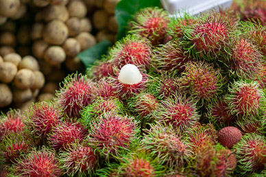 Damnoen Saduak Floating Market