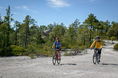 Riding from Creel to Valle de Monjes