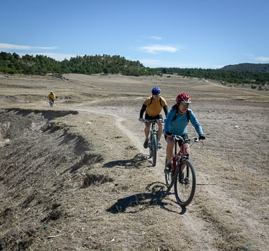 Riding from Valle de Monjes back to Creel
