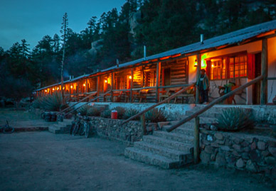 Sierra Lodge