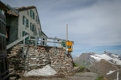 The Faulhorn Berg Hotel