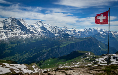 View toward Kleine Scheidegg from atop Faulhorn