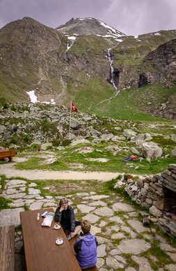 Relaxing at Hotel du Trift