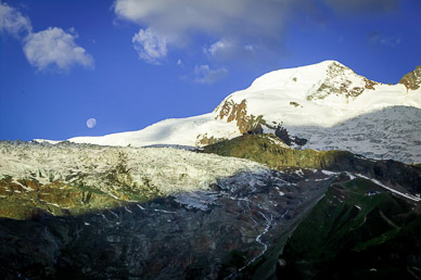 Dawn & moon from Saas Fee