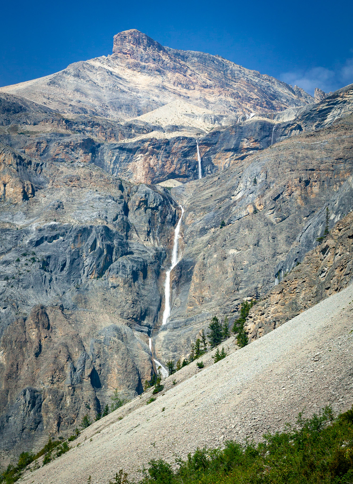 Falls above Yoho Pass Trail