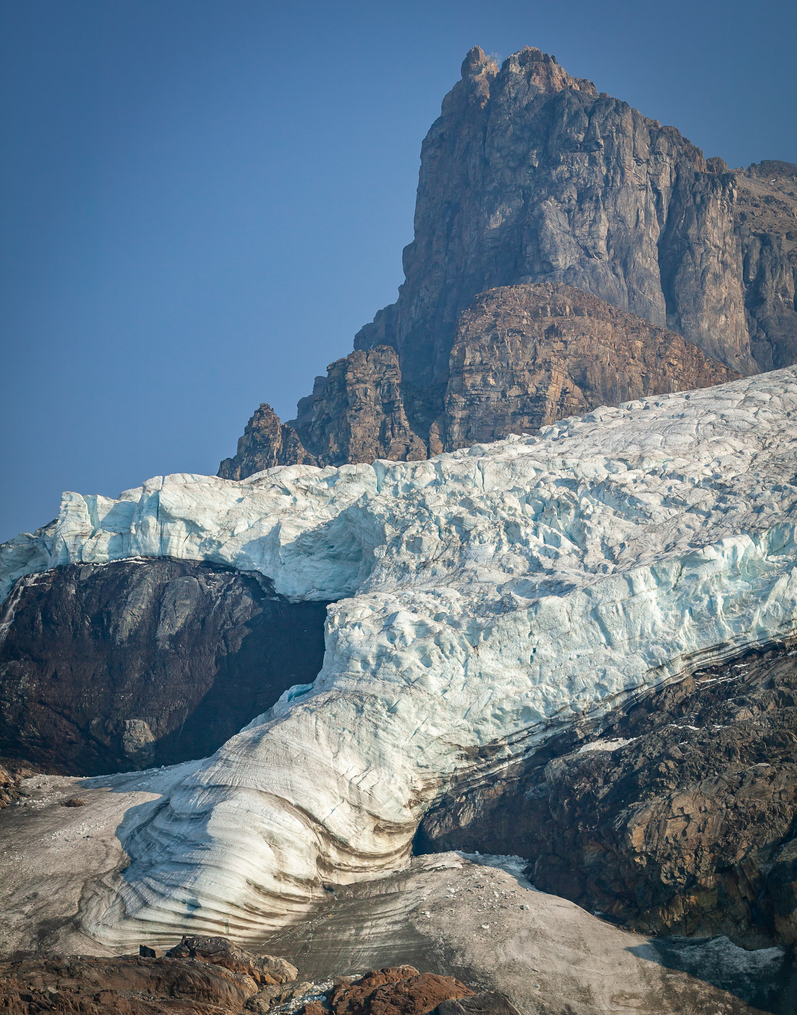 Ice fall onto Columbia Icefield