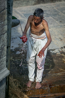 Cremation ceremony at Pashupatinath Temple