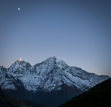 Moon over Kangtega & Thamserku