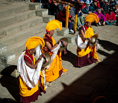 Second day's Dance of the Masks